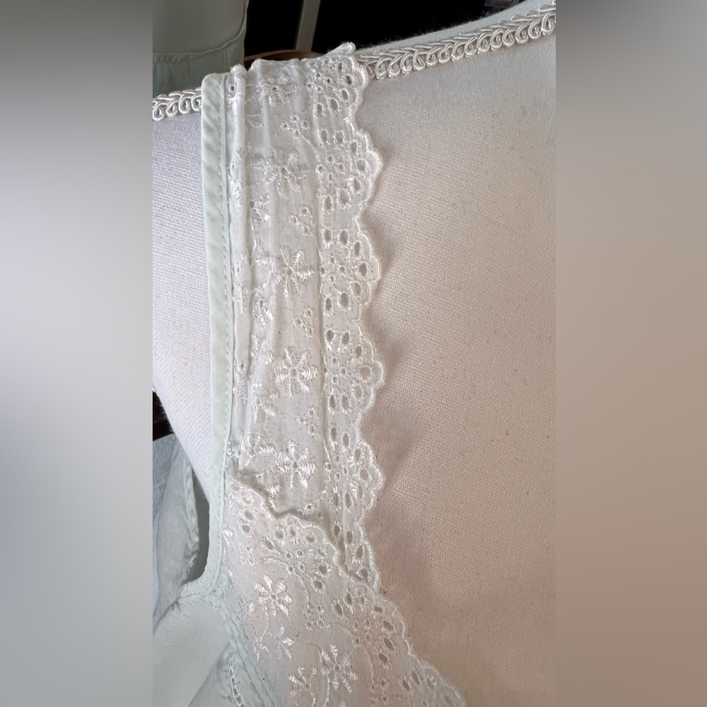 🔺sold🔺Cottage Core Ballet Night Gown with White Lace-Trimmed - Picture 5 of 9